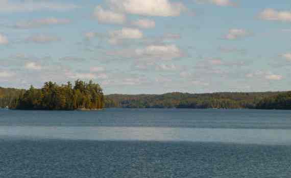 Palmerston Lake, Land o' Lakes