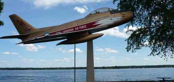 The Cottage Country Business Guide